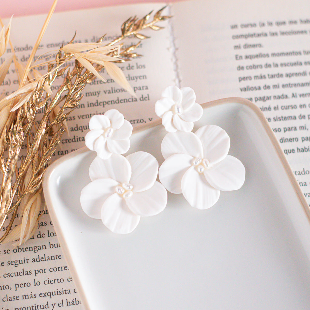 White floral earrings with 2 flower drops in polymer clay