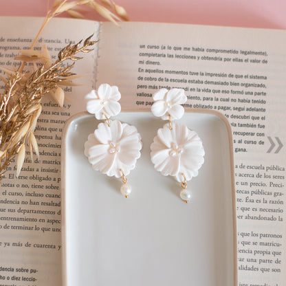 Anna- Pearl and Flower bridal dangle earrings