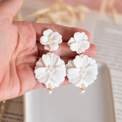 Anna- Pearl and Flower bridal dangle earrings