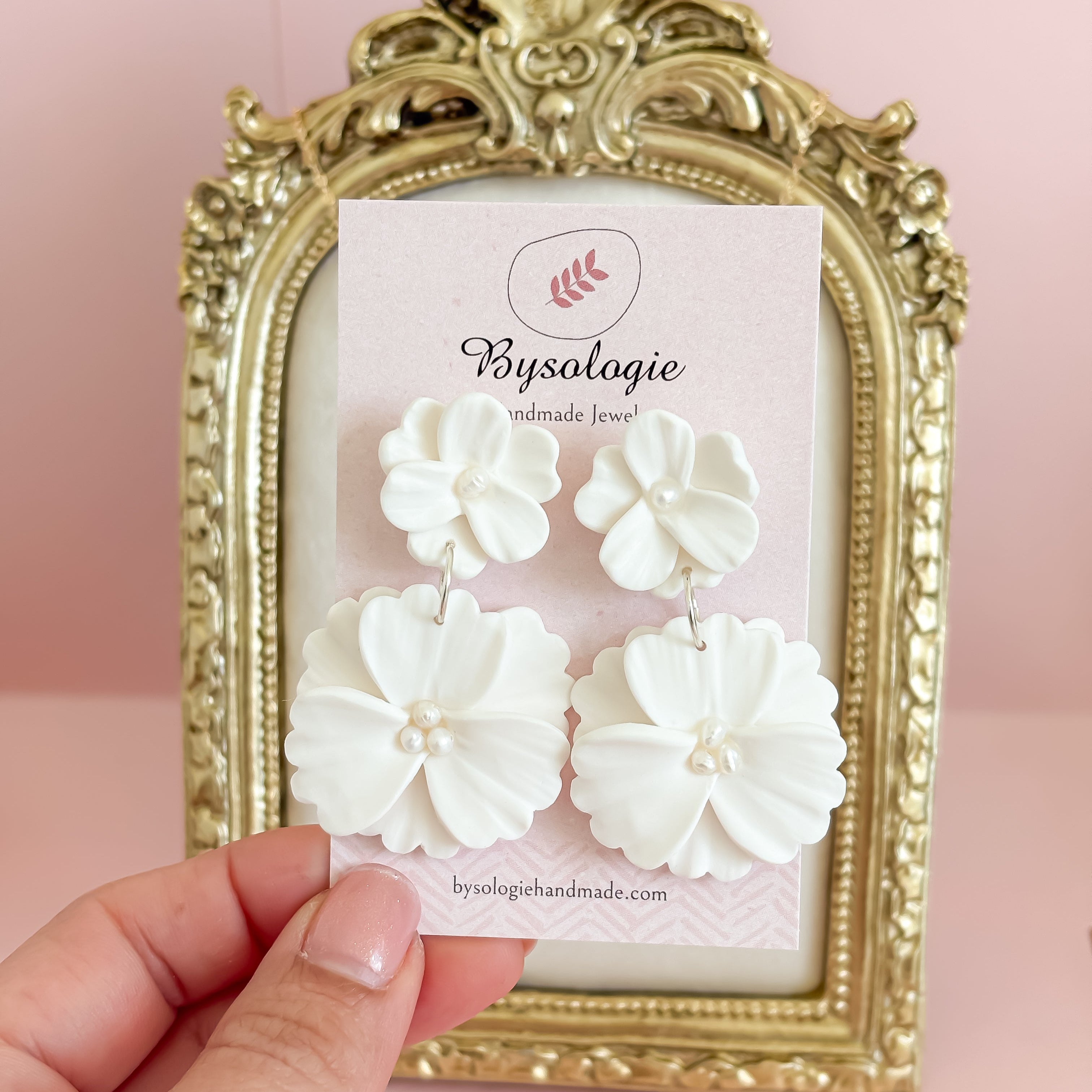 Annie – Elegant White Porcelain Floral Statement Earrings for Brides