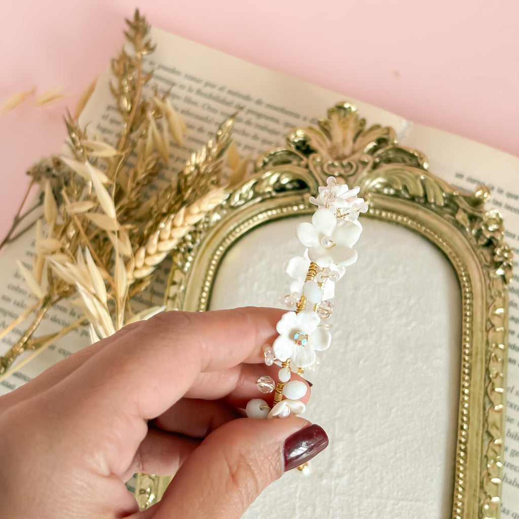 Fiori- Floral Clay Bridal Bracelet – Handmade Wedding Jewelry with Pearls