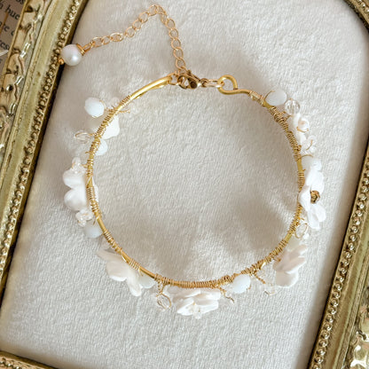 Handmade Bridal Floral Bracelet for Weddings | Boho flower Wedding Bracelet 