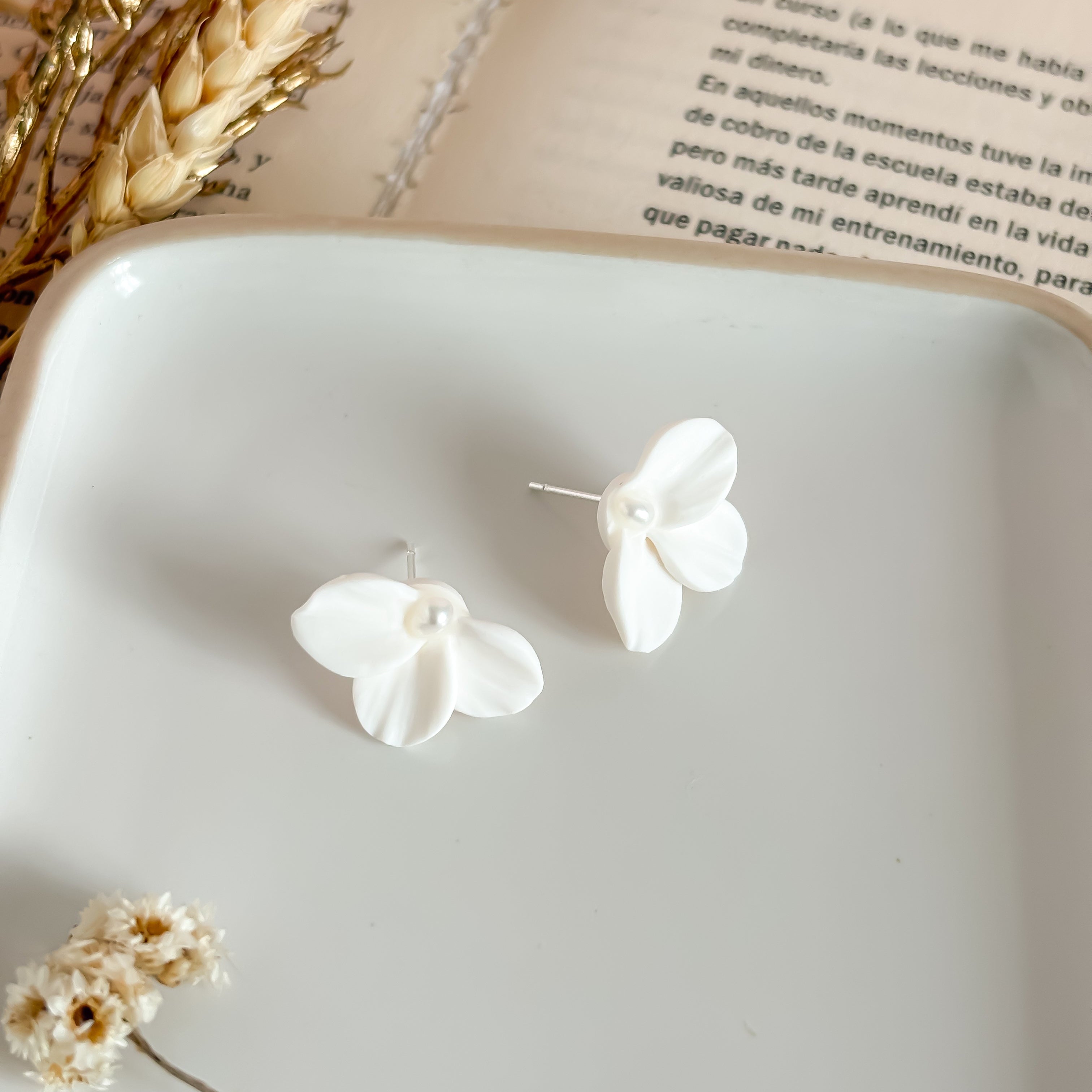 Minimalist White Half Flower Clay Stud Earrings with Pearl Center