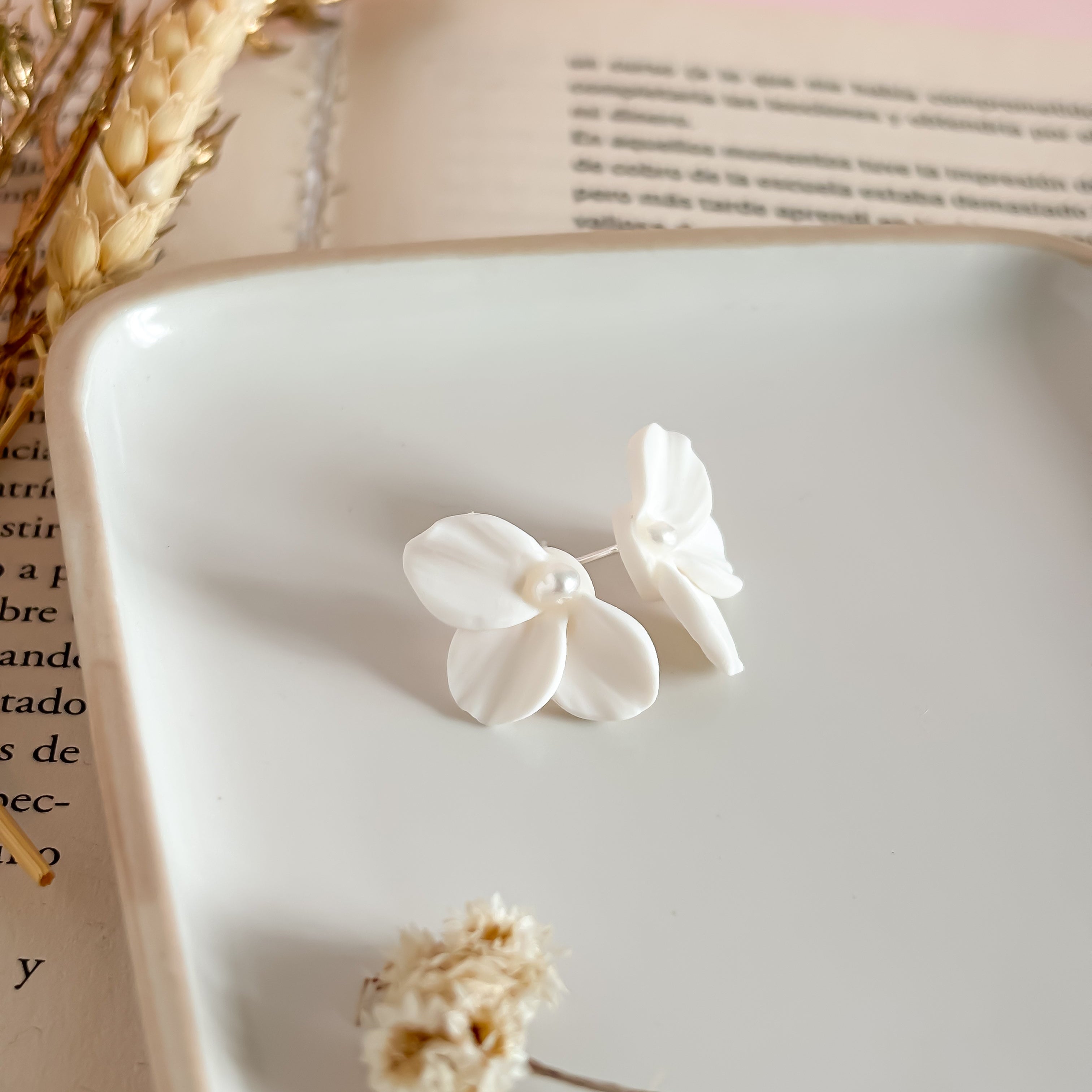 Minimalist White Half Flower Clay Stud Earrings with Pearl Center