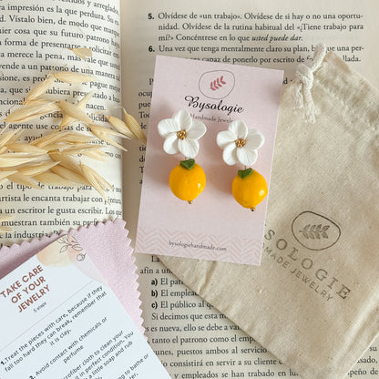 Siciliani lemon blossom earrings with white flowers
