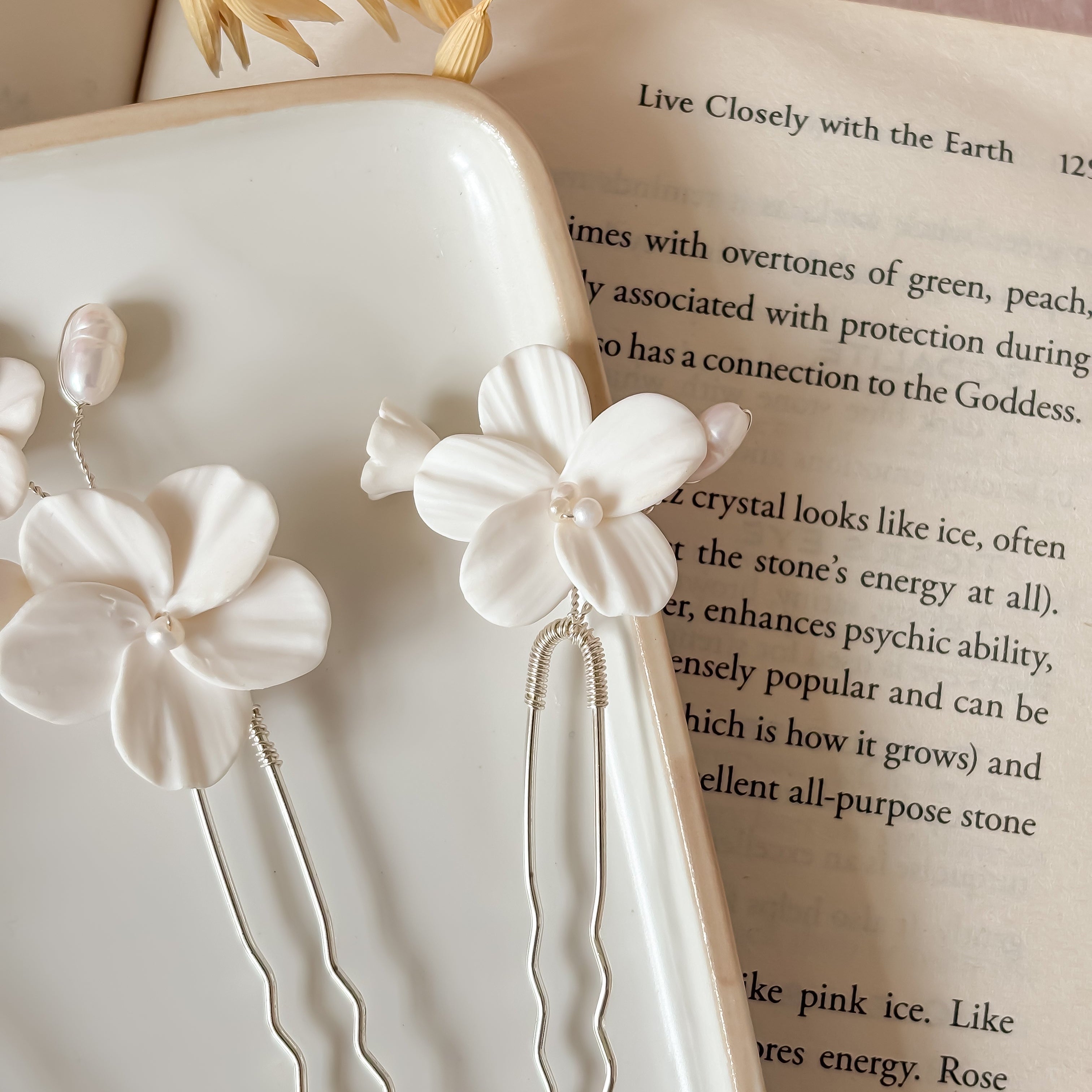 White Clay Flower Bridal Hair Pins: Pearl Wedding Hair Accessories - Set of 3