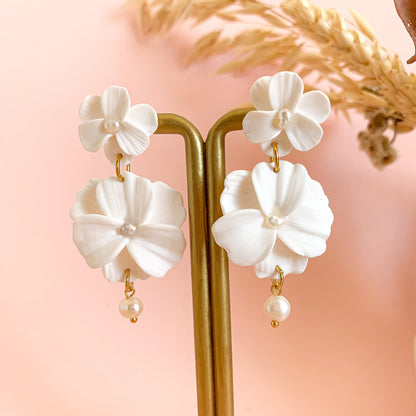 Anna- Pearl and Flower bridal dangle earrings