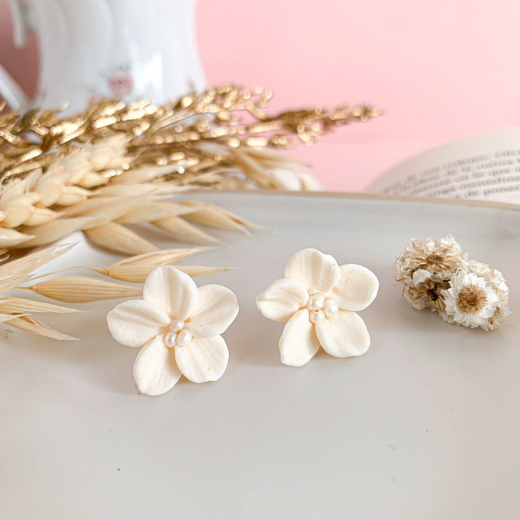 Dainty White Polymer Clay Flower Stud Earrings