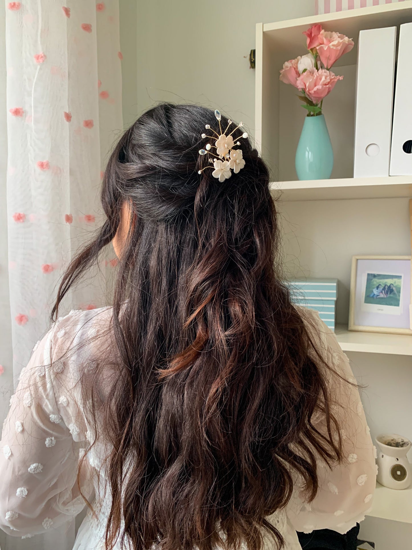 Bridal flower hair pins with pearls